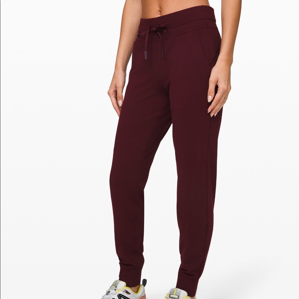 Size 6 Lululemon Ready to Rulu Pant